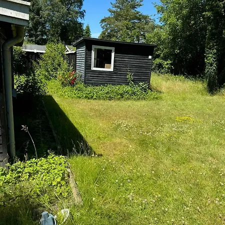 Charming Traditional Summer House Ferienhaus Gilleleje